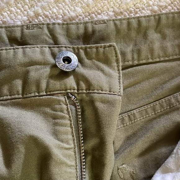 TNF North Face olive color pants - Picture 3 of 9